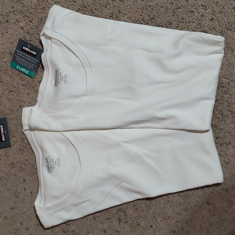 BNWT Kirkland X-Large White Women's T Shirts
